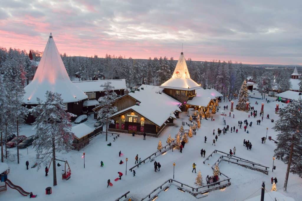 Kerst in Finland: naamdag van Adam en Eva. Weetjes en 3 recepten 1