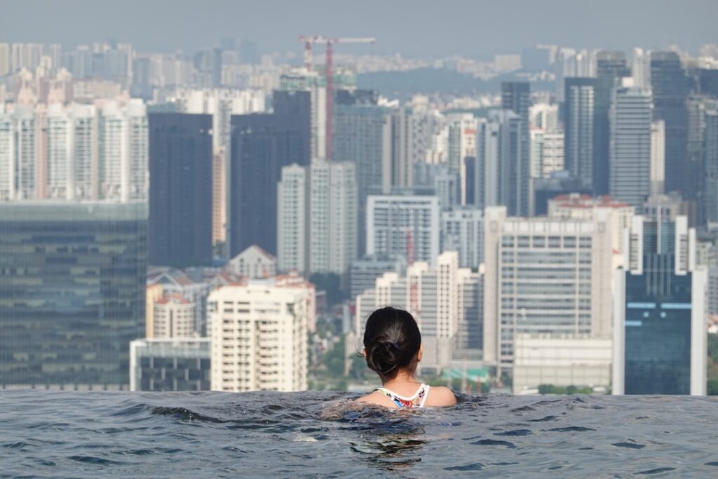 Rooftop pools in London: access guide