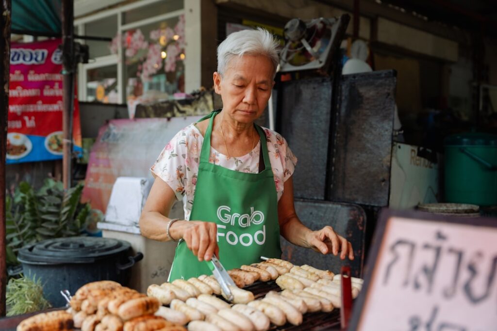 Vegetarian hawker stalls meat-eaters love